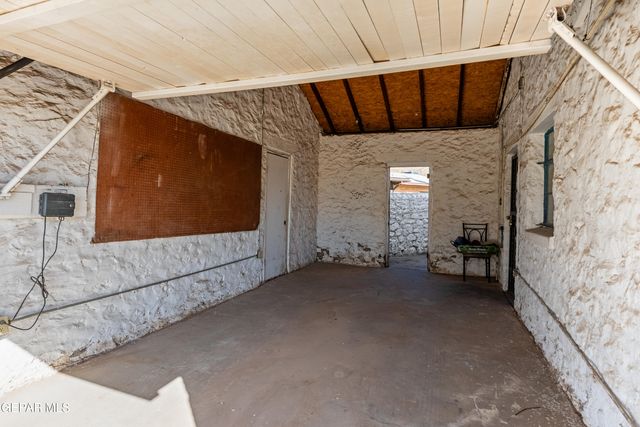 1101 MESITA Drive, El Paso, TX 79902