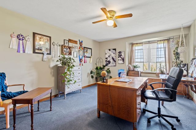 15284 N 300 W, Wheatfield, IN 46392