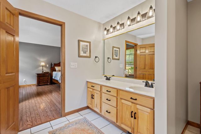 15284 N 300 W, Wheatfield, IN 46392