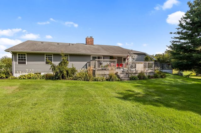 15284 N 300 W, Wheatfield, IN 46392