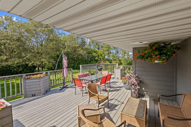 15284 N 300 W, Wheatfield, IN 46392