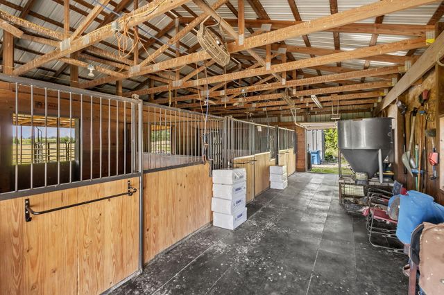 15284 N 300 W, Wheatfield, IN 46392