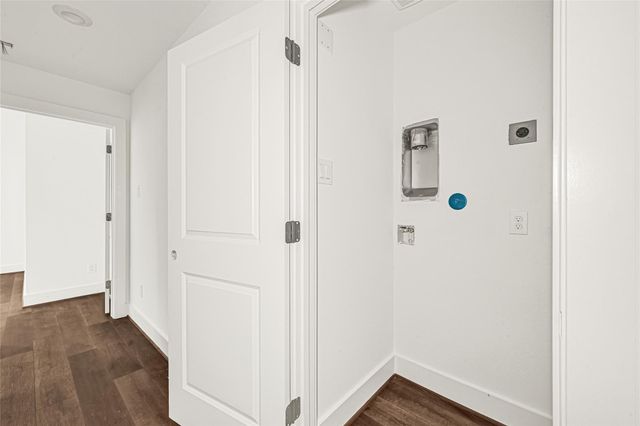 422 Clinton Park St Street 1-4, Houston, TX 77029
