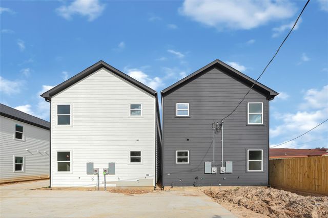 422 Clinton Park St Street 1-4, Houston, TX 77029