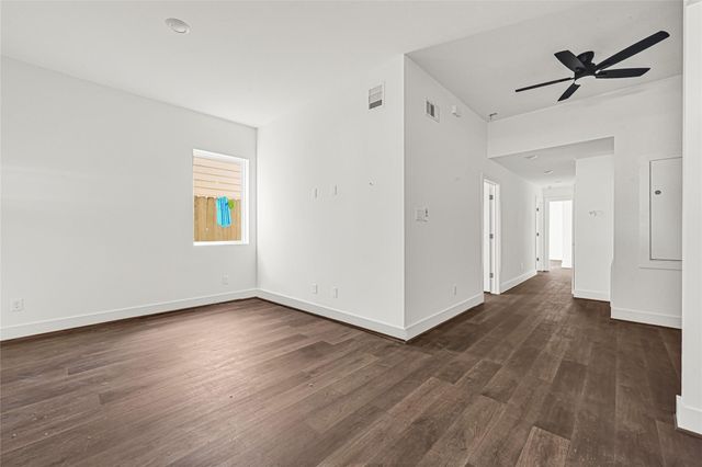422 Clinton Park St Street 1-4, Houston, TX 77029