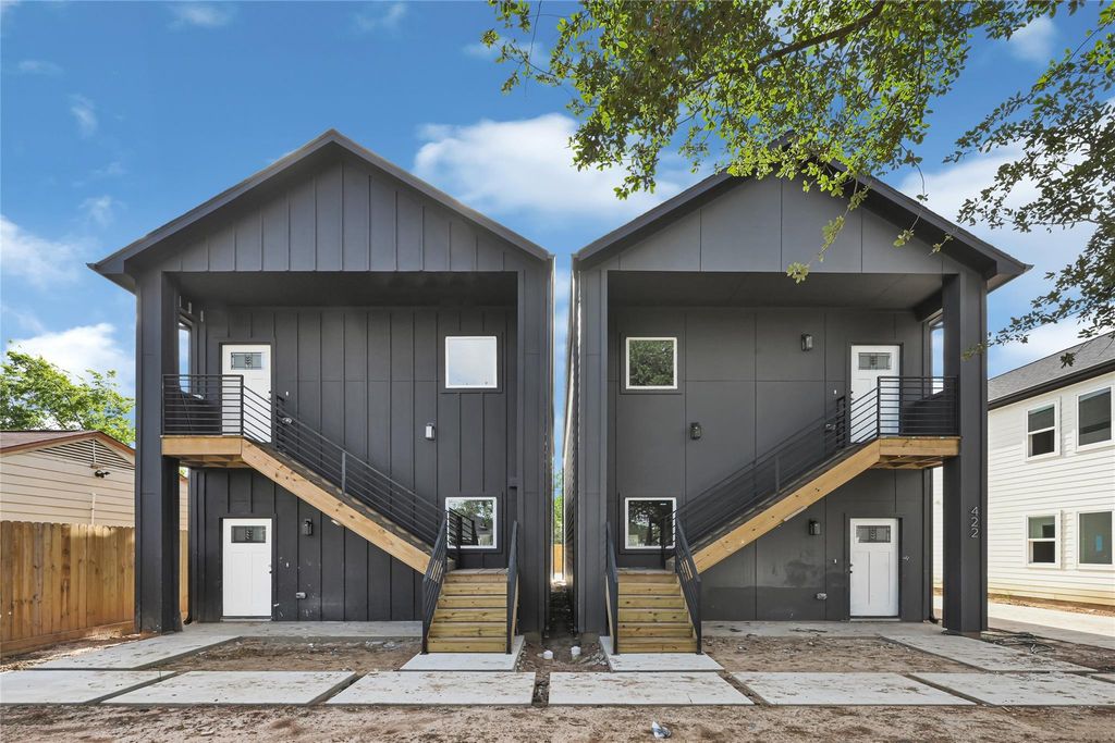 422 Clinton Park St Street 1-4, Houston, TX 77029