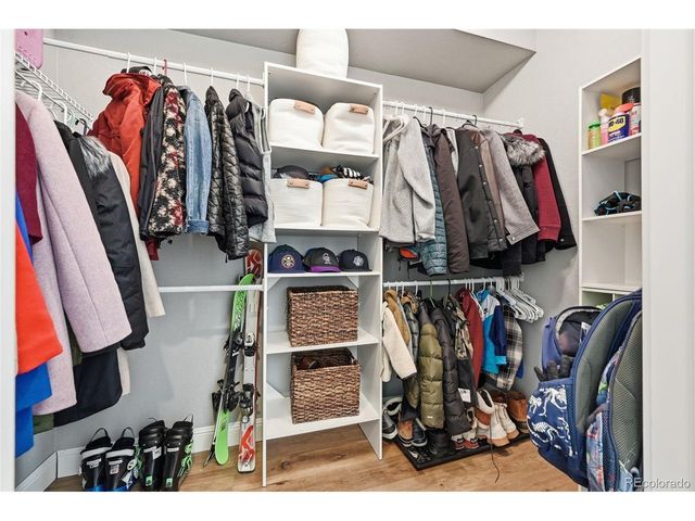 377 Polaris Cir, Erie, CO 80516