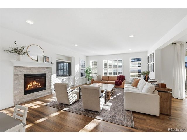 377 Polaris Cir, Erie, CO 80516