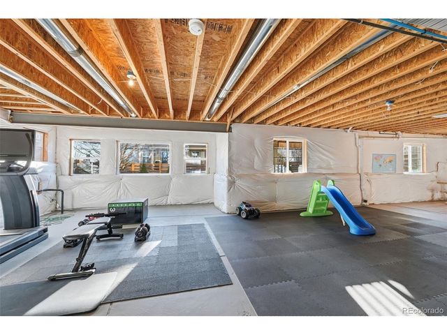 377 Polaris Cir, Erie, CO 80516