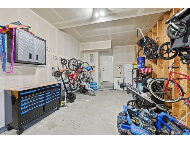 377 Polaris Cir, Erie, CO 80516