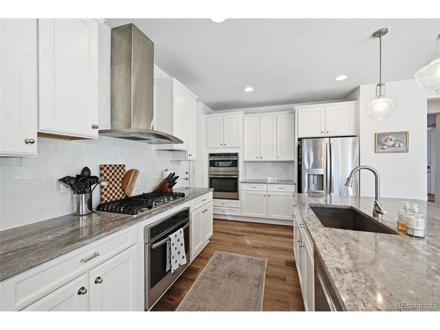 377 Polaris Cir, Erie, CO 80516