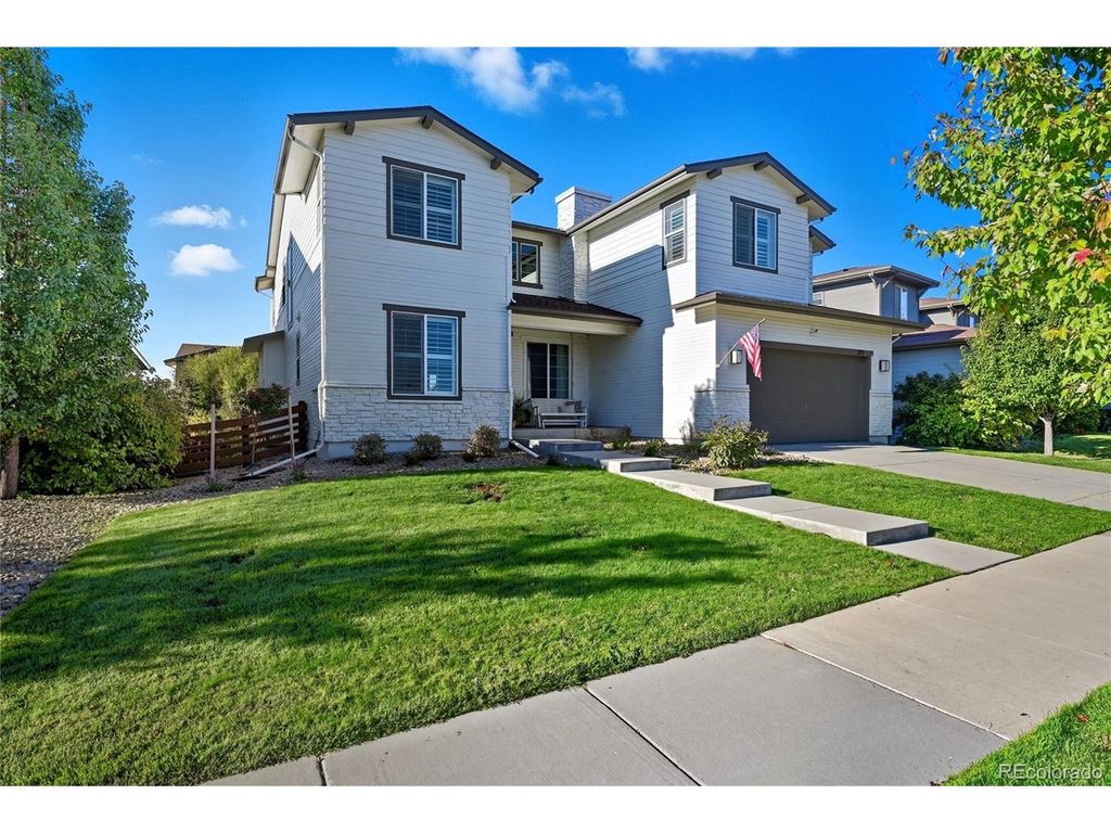 377 Polaris Cir, Erie, CO 80516