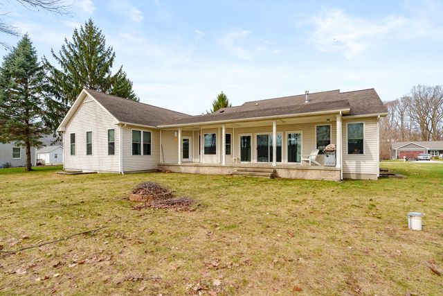 3220 Fairhaven Drive, Allegan, MI 49010
