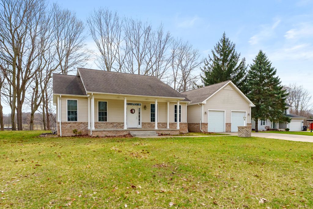 3220 Fairhaven Drive, Allegan, MI 49010