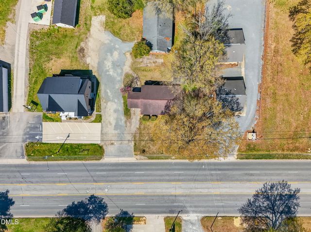 1020 S Pollock Street, Selma, NC 27576