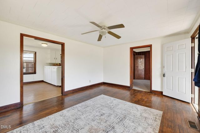 1020 S Pollock Street, Selma, NC 27576