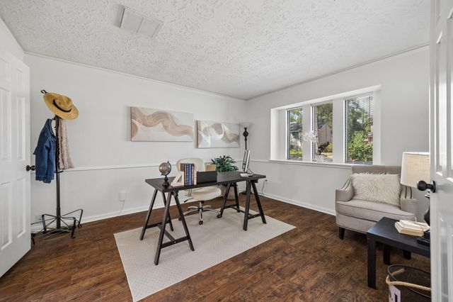 2226 Hidden Creek Drive, Houston, TX 77339