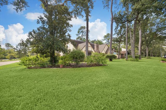 2226 Hidden Creek Drive, Houston, TX 77339
