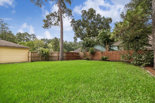 2226 Hidden Creek Drive, Houston, TX 77339