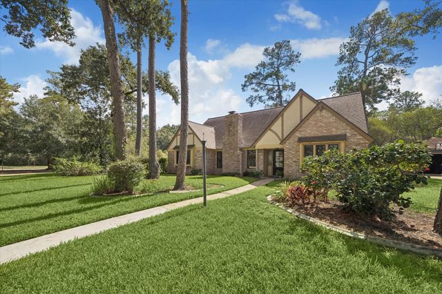 2226 Hidden Creek Drive, Houston, TX 77339