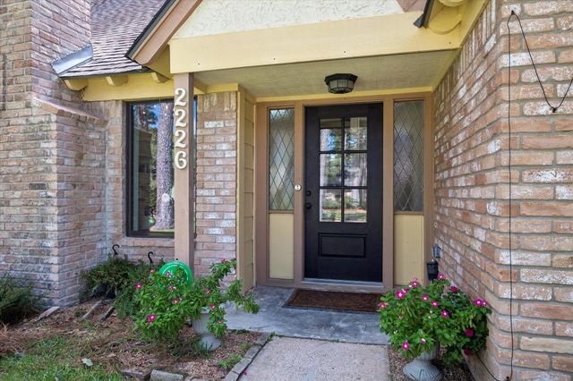2226 Hidden Creek Drive, Houston, TX 77339