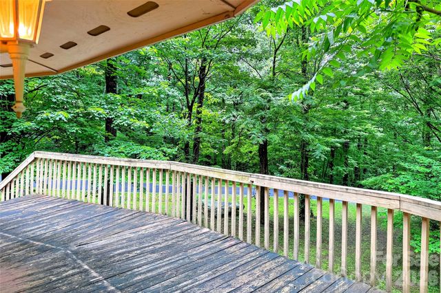 1614 Gateway Parkway 12, Old Fort, NC 28762