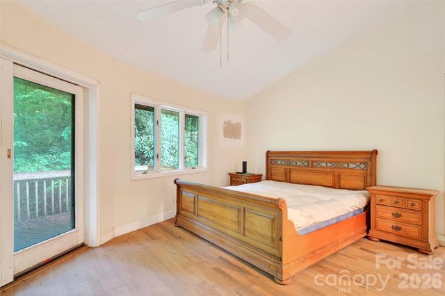 1614 Gateway Parkway 12, Old Fort, NC 28762
