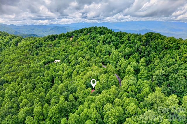1614 Gateway Parkway 12, Old Fort, NC 28762