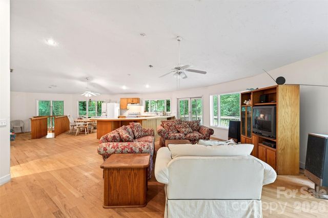1614 Gateway Parkway 12, Old Fort, NC 28762