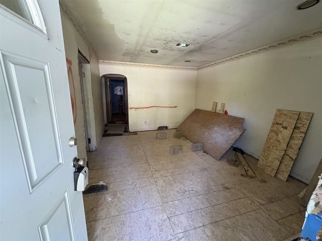5204 Hereford Street, Detroit, MI 48224