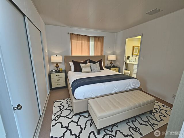 44026 State Route 161 E, Eatonville, WA 98328