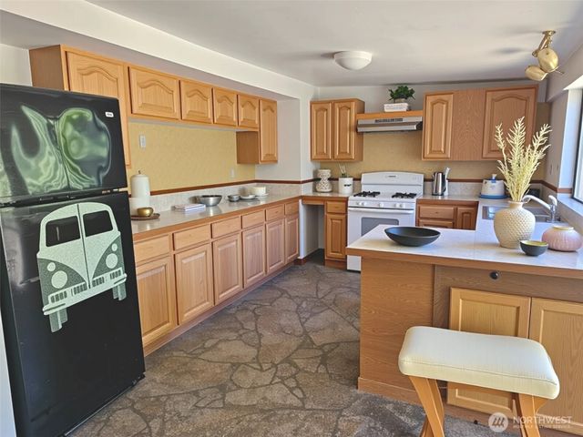 44026 State Route 161 E, Eatonville, WA 98328