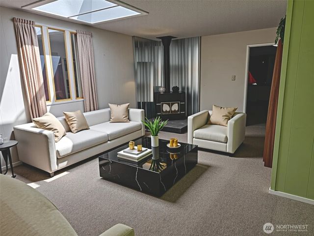 44026 State Route 161 E, Eatonville, WA 98328