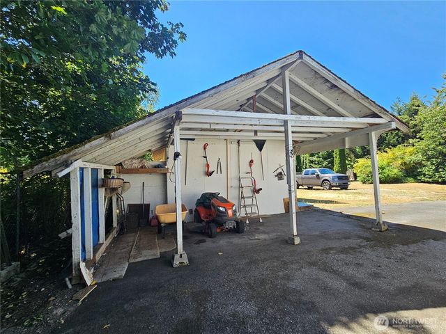 44026 State Route 161 E, Eatonville, WA 98328