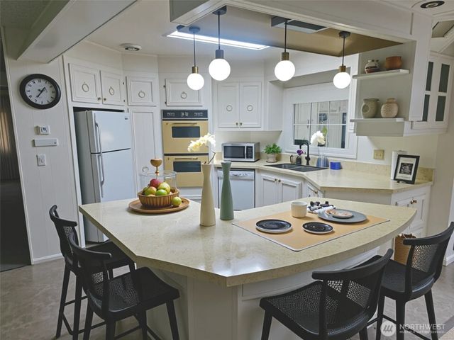 44026 State Route 161 E, Eatonville, WA 98328