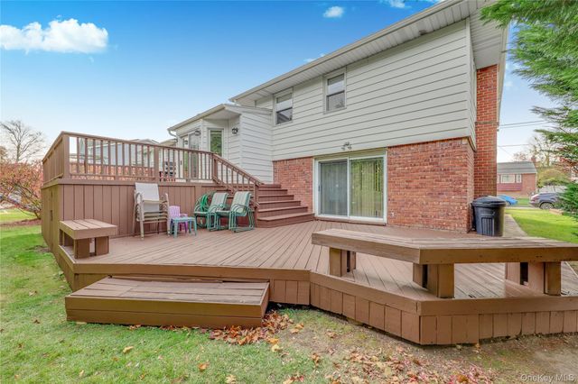 598 Church Avenue, Woodmere, NY 11598