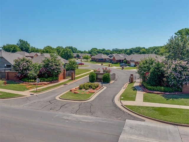 1321 Cedar Creek Drive, Norman, OK 73071