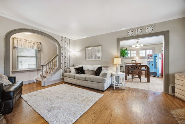 2411 Bever Avenue SE, Cedar Rapids, IA 52403