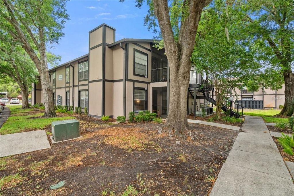 4004 DREAM OAK PLACE 102, Tampa, FL 33613