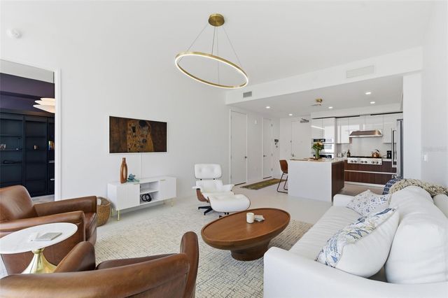 400 CENTRAL AVENUE 1504, St Petersburg, FL 33701