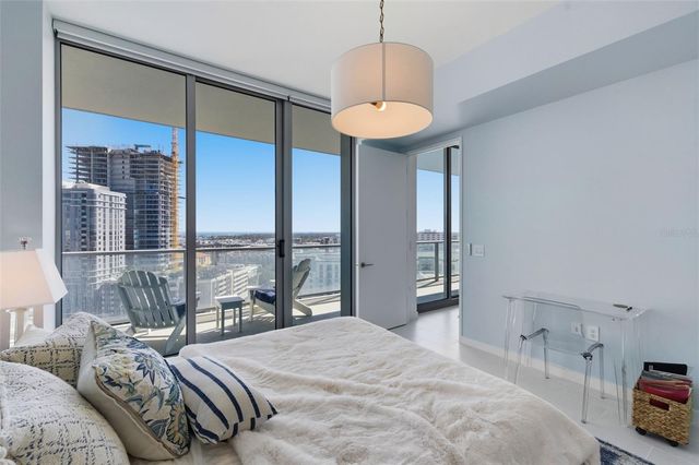 400 CENTRAL AVENUE 1504, St Petersburg, FL 33701