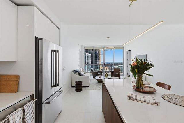 400 CENTRAL AVENUE 1504, St Petersburg, FL 33701