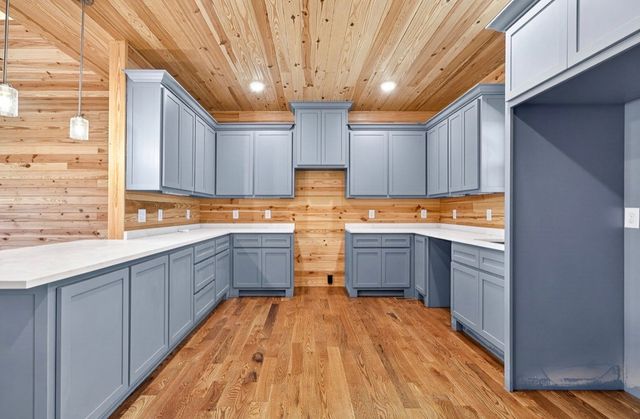 190 Park Dr, Silver Point, TN 38582