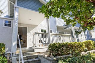 10060 Scripps Vista Way 33, San Diego, CA 92131