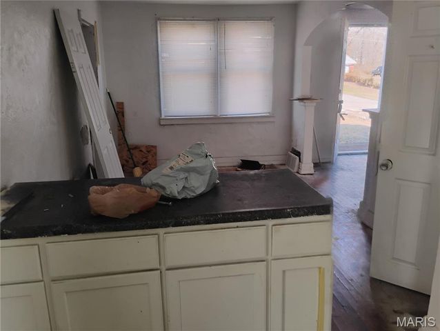 2014 Kappel Drive, St Louis, MO 63136