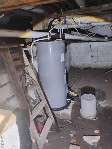 2014 Kappel Drive, St Louis, MO 63136