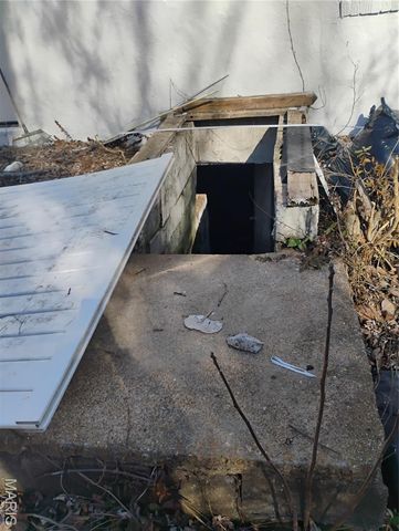 2014 Kappel Drive, St Louis, MO 63136