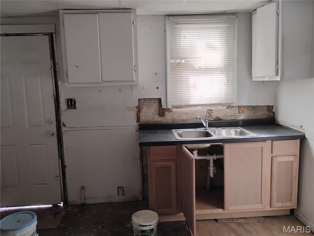 2014 Kappel Drive, St Louis, MO 63136