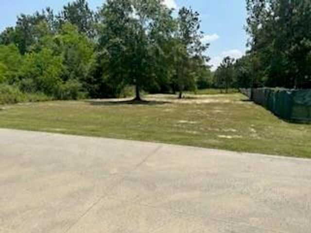 1956 County Road 340, Cleveland, TX 77327