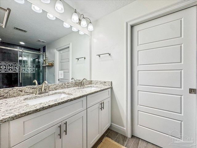 5063 Bonita Ave, Gulf Breeze, FL 32563